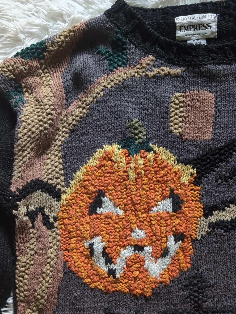 80s Vintage Crystal Kobe Halloween Jack-o'-lanterns & Flying Witch Knit Sweater - Picture 2 of 11